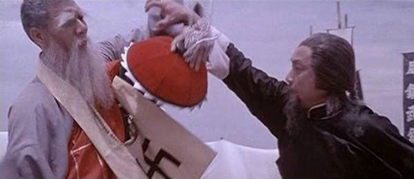 MasteroftheFlyingGuillotine